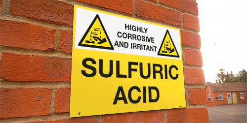 Segnaletica per sostanze pericolose in lingua straniera