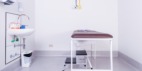 Attrezzature per infermerie